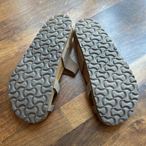Birkenstock Mayari Sandals Sz 38- barely used - Picture 4 of 5